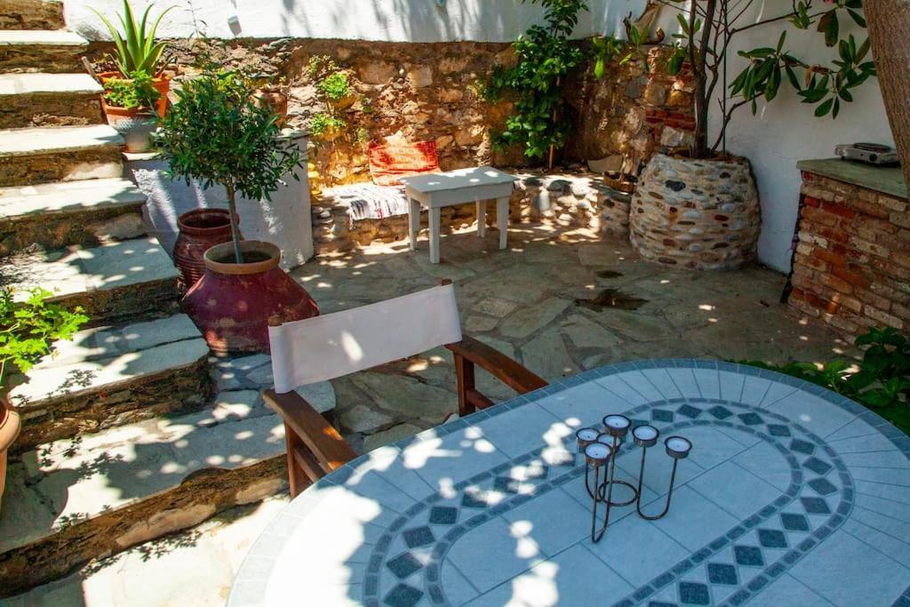The Magnolia Villa Skopelos Buitenkant foto